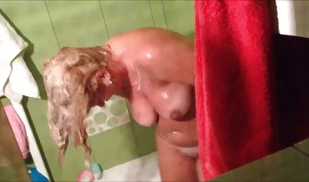 Szívó nyögött apa a gloryhole 4 modell puncik módon