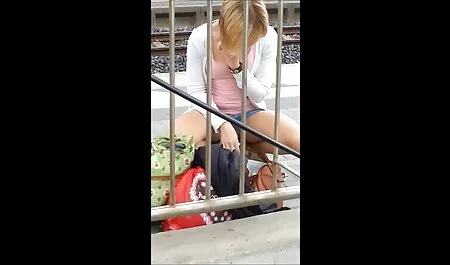 Dagfs-tizenéves szar a tükör szőrös punci videók előtt