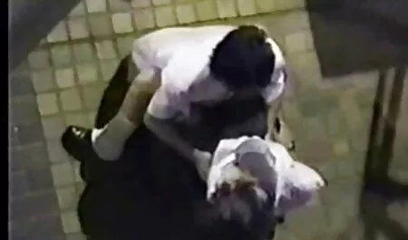 Szexi lány punci ujjazása levetkőzik, maszturbál