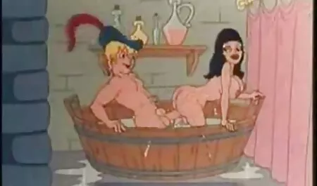A őreg puncik lány baszik a mostohabátyja, majd veszi a sperma a puncijában.