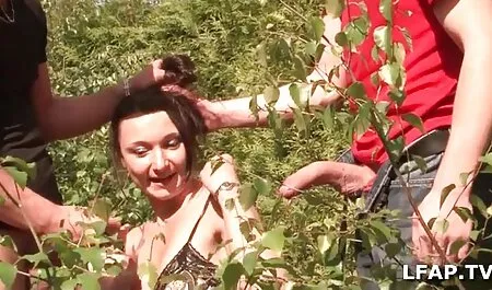 játssz vele szőke punci fantasztikus mellek.