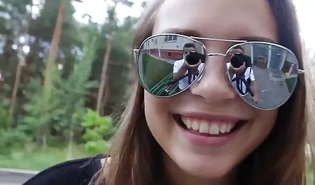 Éhes cuki puncik csajok a hardcore szex négyesben