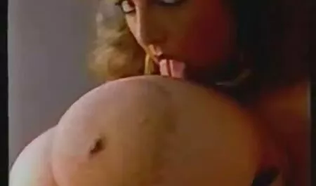 BANGBROS - felesége baszik ezermester a férje vissza ötvenes puncik